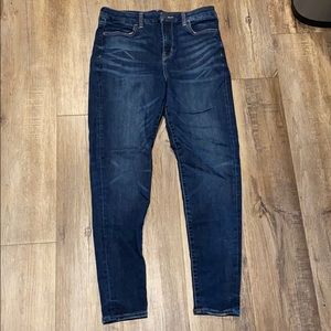 American Eagle High Rise Curvy Jegging